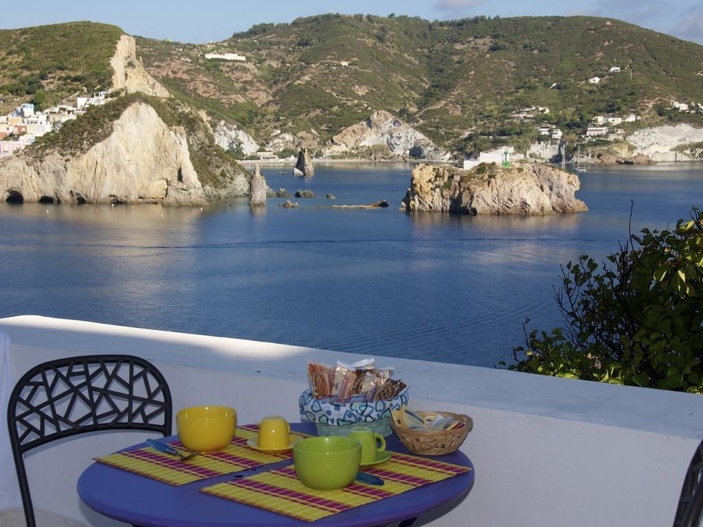 B&B La Terrazza Sul Porto Ponza Exteriér fotografie