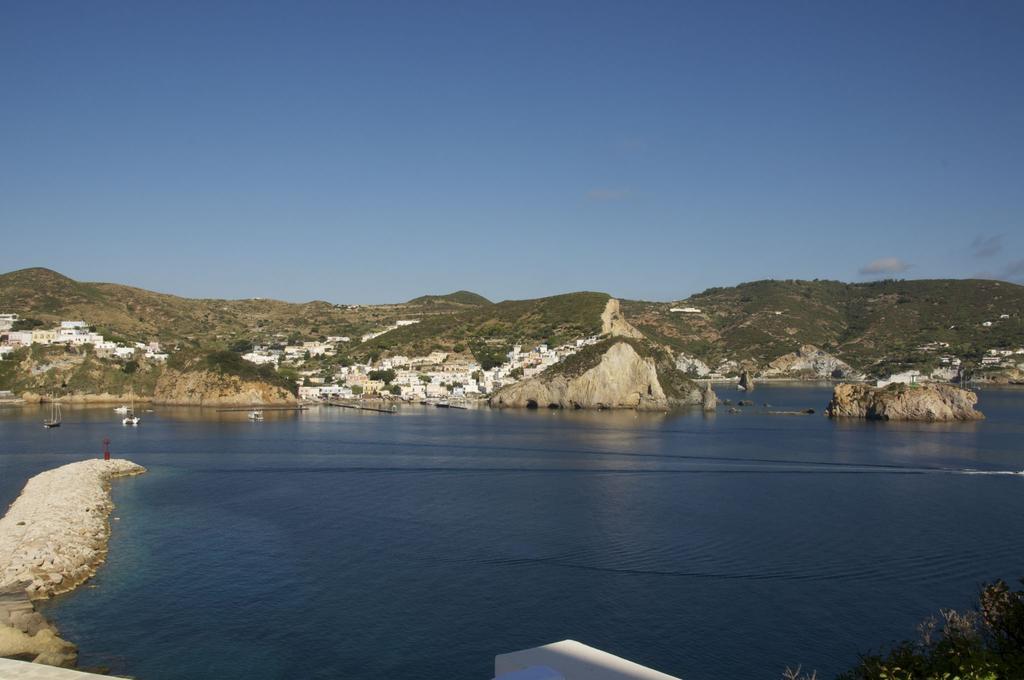 B&B La Terrazza Sul Porto Ponza Exteriér fotografie